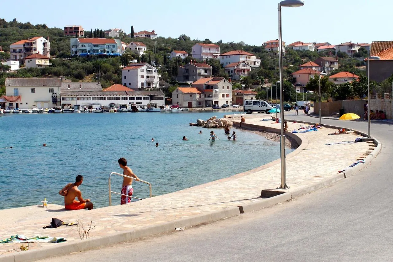 Apartments By The Sea Kali, Ugljan - 19137 Croatia